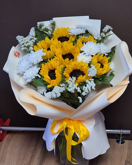 Солнечное настроение с подсолнухами with delivery to Almaty