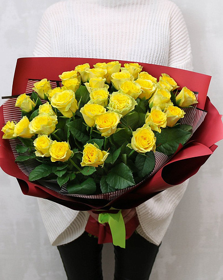 Букет из 35 желтых роз 40 см с доставкой по Алматы