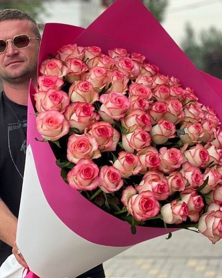 51 розовая роза с доставкой по Алматы