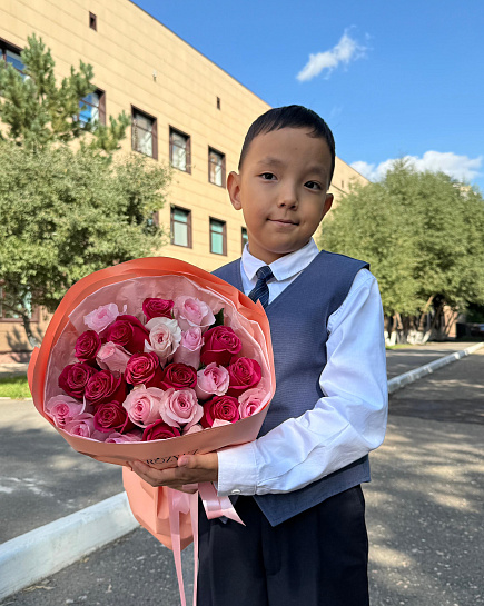 Mix of roses with delivery to Astana