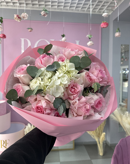 Assembled bouquet with delivery to Almaty