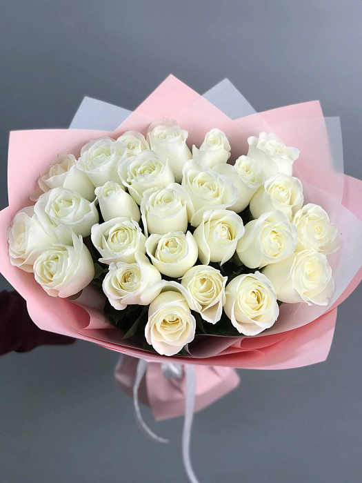 Bouquet of 25 roses (to the florist's taste)