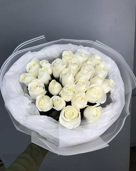 25 роз по акции (оттенок на вкус флориста)  с доставкой по Астане