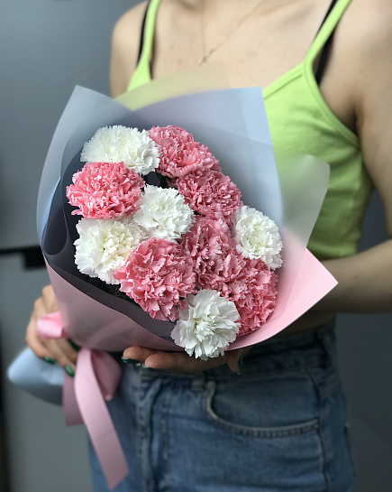 Bouquet of Mono of dianthus flowers delivered to Astana