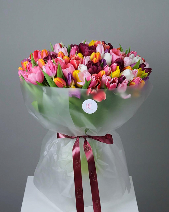 gorgeous bouquet of tulips mix
