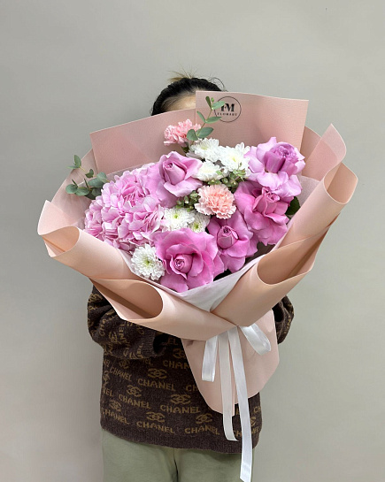 Bouquet of DESIRED flowers delivered to Astana