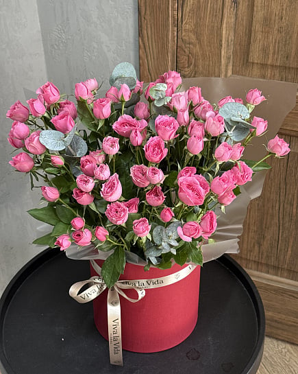 Розовое облако кустовых роз with delivery to Astana