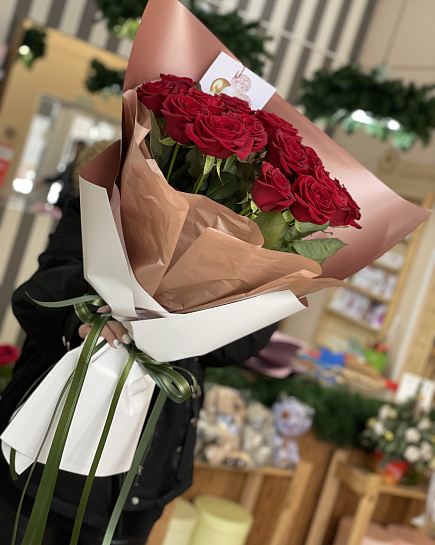 Bouquet of 15 roses flowers delivered to Karaganda
