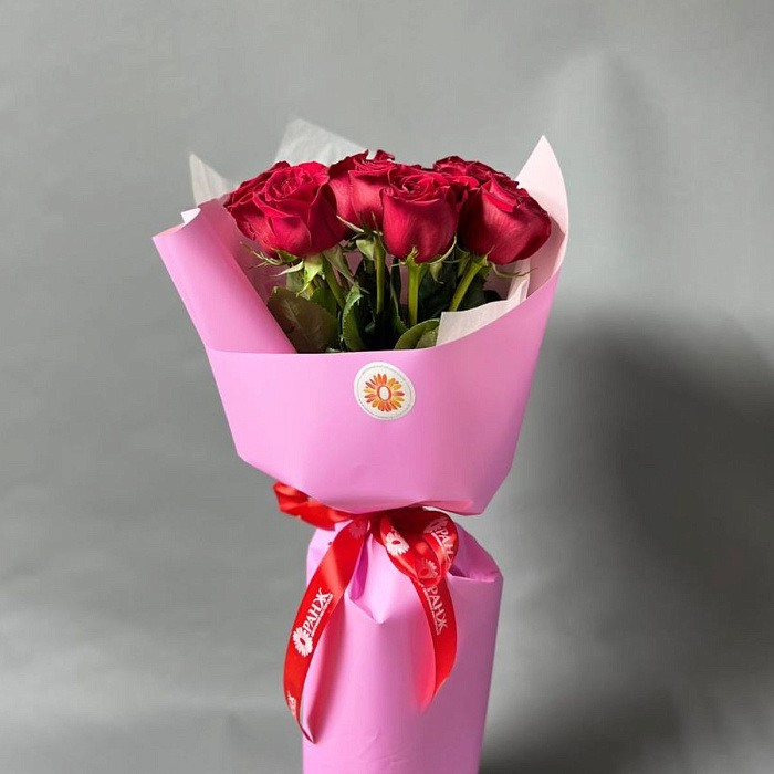 Букет из 11 голландских красных роз 