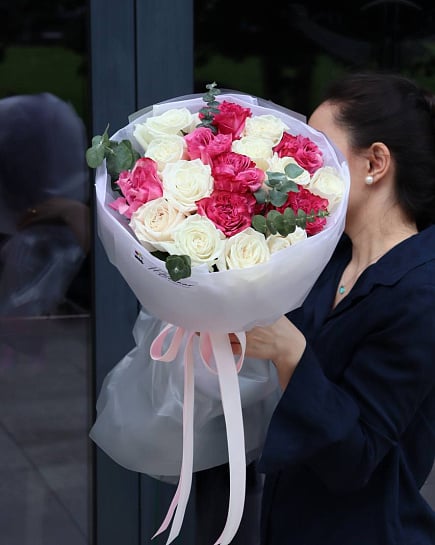 Моно-букет из голландских роз "Нежный Ангел" с доставкой по Алматы