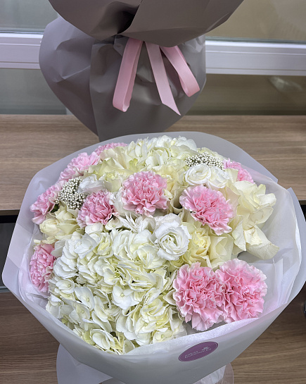 Assembled bouquet with delivery to Astana