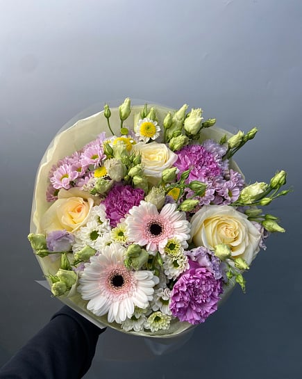 Цветочная палитра нежности с доставкой по Астане