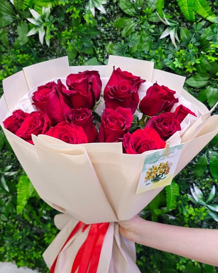 Классические красные розы с доставкой по Астане