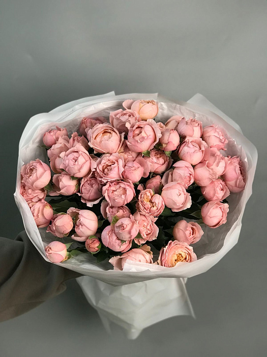 Monobouquet of spray roses Juliette 15 pcs