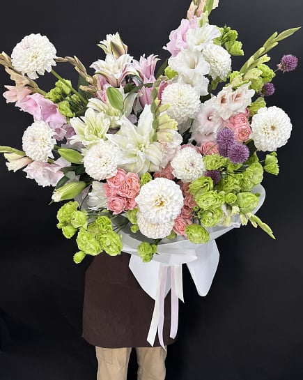 Lala Flowers with delivery to Almaty