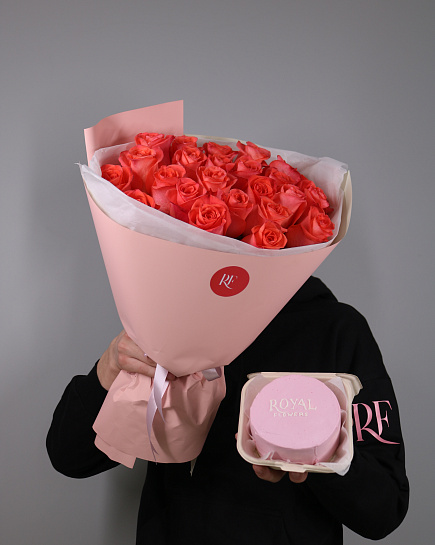 Bouquet of 25 roses + custom designed bento cake flowers delivered to Uralsk