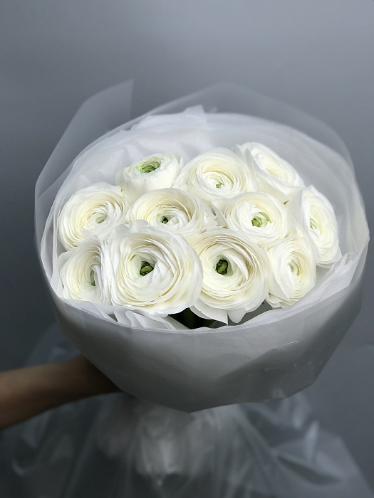 White Ranunkulus 11 pcs White Ranunkulus 11 pcs