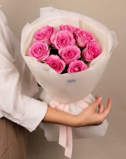 9 bright roses with delivery to Astana