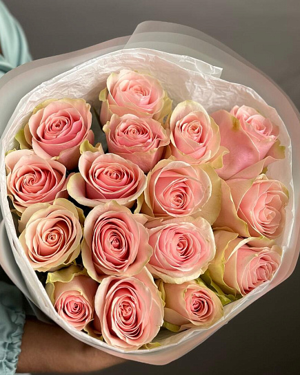 Букет из 15 розовых роз с доставкой по Алматы
