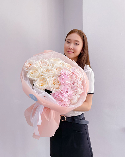 Bouquet of peony roses and hydrangeas with delivery to Astana