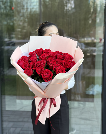 25 красных роз с доставкой по Астане