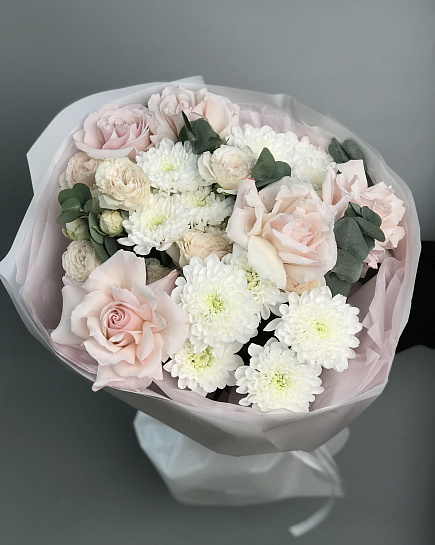 Bouquet of Delicate bouquet size “S” flowers delivered to Astana