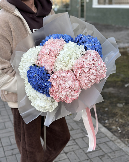 Bouquet of 9 hydrangeas flowers delivered to Astana