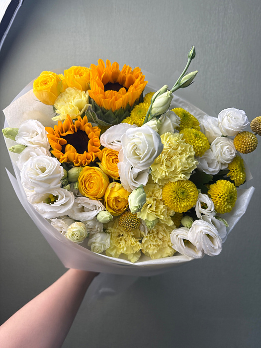 Солнечное настроение с подсолнухами