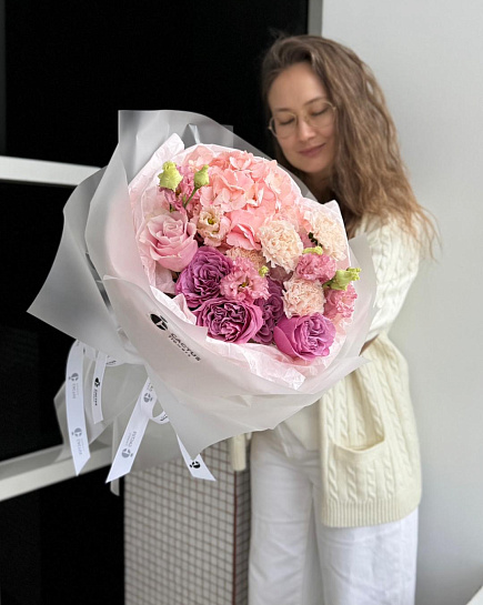 Author's bouquet Pink with delivery to Astana
