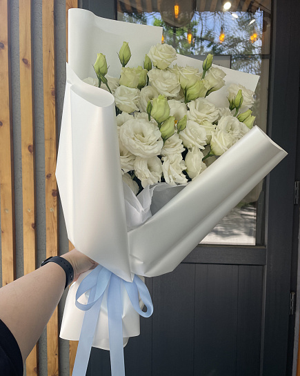 Bouquet of WHITE LADY flowers delivered to Almaty