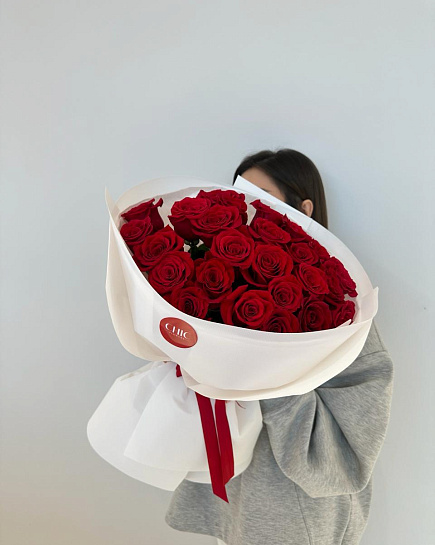 Bouquet of Bouquet of 25 Dutch roses 50 cm flowers delivered to Astana