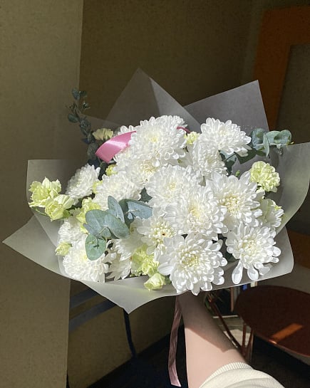 Белоснежное облако хризантем с доставкой по Астане