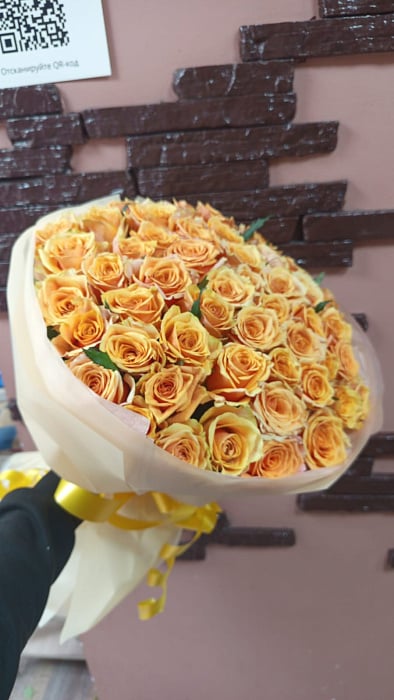 Солнечное сияние из роз