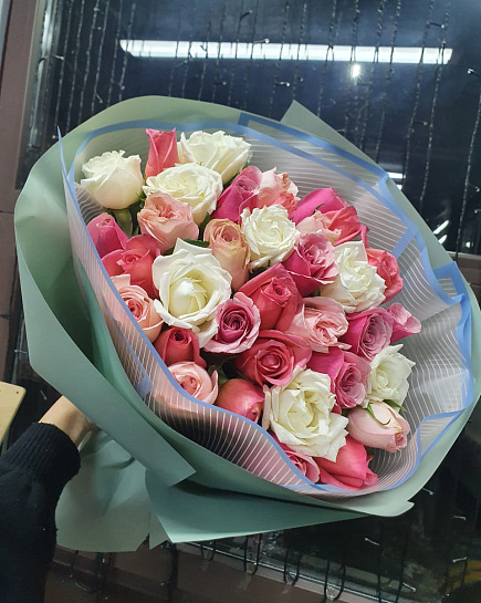 Bouquet of 35 mix of roses flowers delivered to Aktau