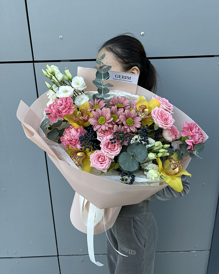 Assembled bouquet with delivery to Astana