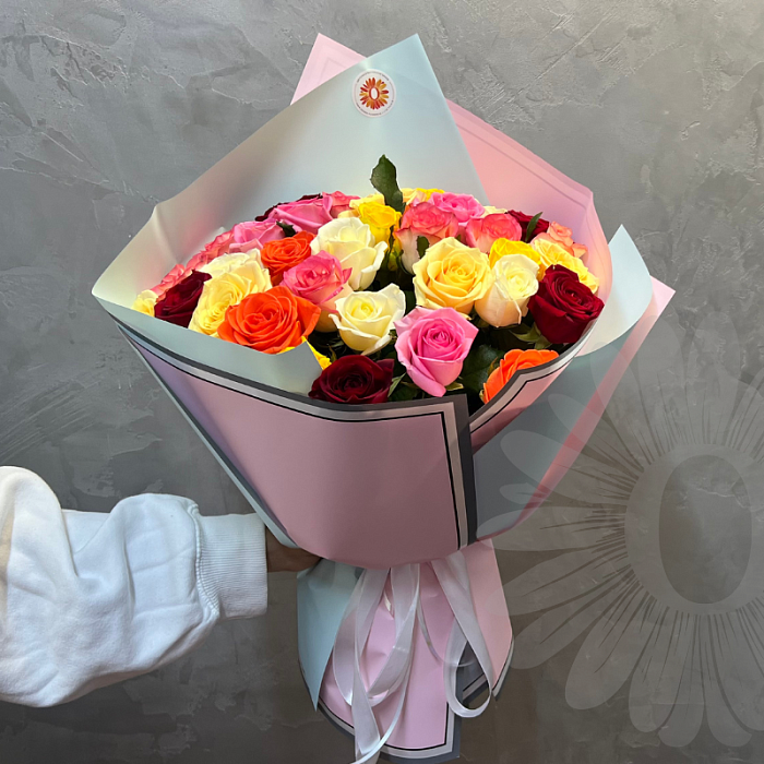 Bouquet of 35 mix roses