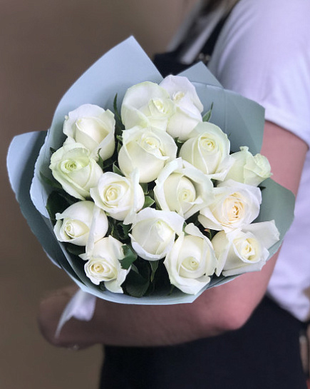 Bouquet of White roses flowers delivered to Almaty