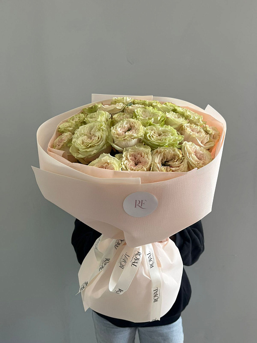 Букет из 25 пионовидных роз
