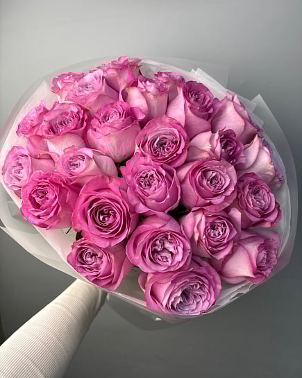 Нежный букет из пионовидных роз с доставкой по Астане