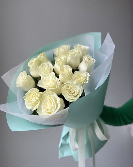 Белые розы 15 шт с доставкой по Алматы