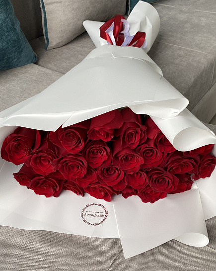 Bouquet of Tall roses flowers delivered to Uralsk