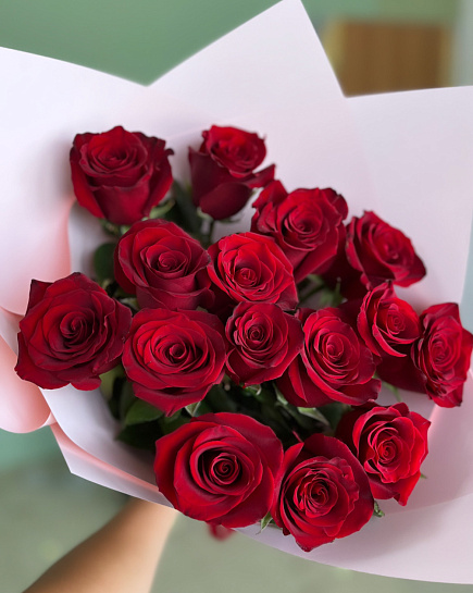 Red Dutch roses with delivery to Kostanay.