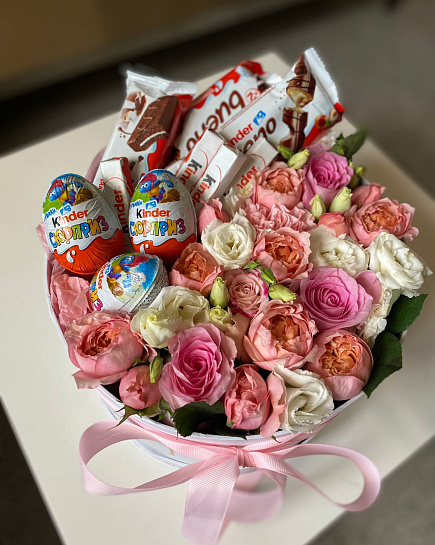 Микс цветов со сладостями с доставкой по Алматы