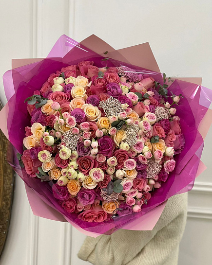 Bouquet of XXXl flowers delivered to Uralsk