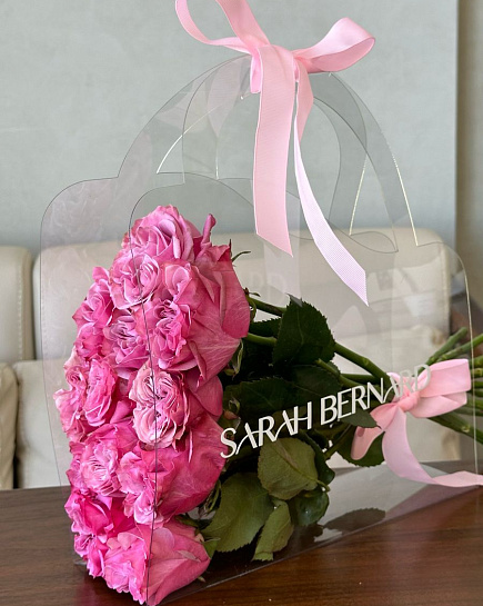 Board Carriage of 15 Dutch roses with delivery to Aktau