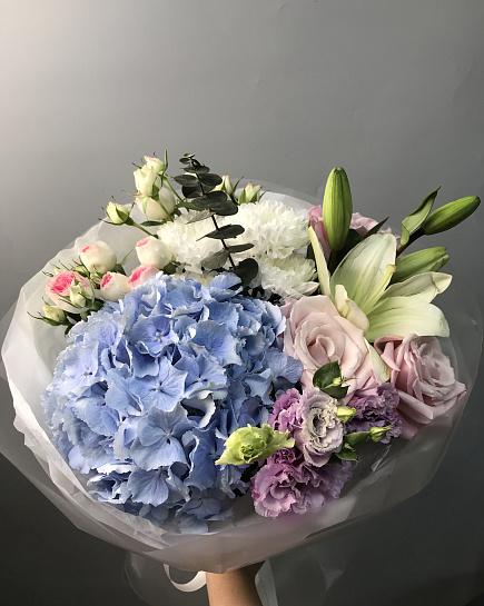 Assembled bouquet with delivery to Astana