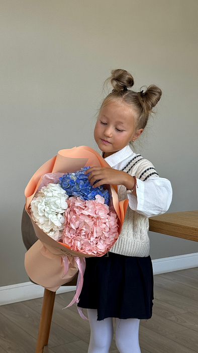 Bouquet of 3 mix hydrangeas