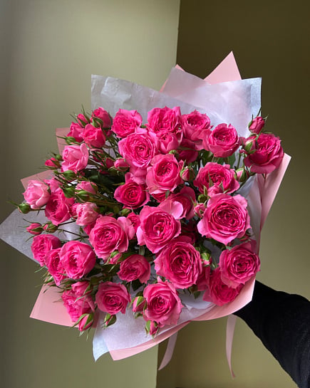 Розовое очарование кустовых роз with delivery to Astana