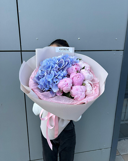 Bluepink with delivery to Astana