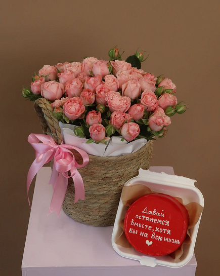 Kashpo bush roses with gento with delivery to Astana